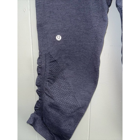 Lululemon Athletica In The Flow Crop Capri Heathered Gray Pants Leggings Size Sm - Picture 2 of 6